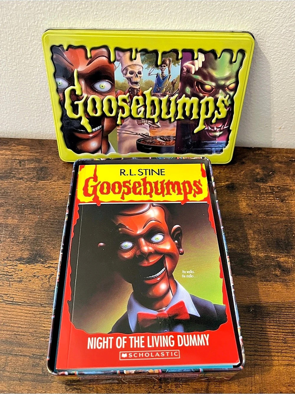 Goosebumps Retro Scream tin set with 5 R.L. Stine books 5-Book Tin Set